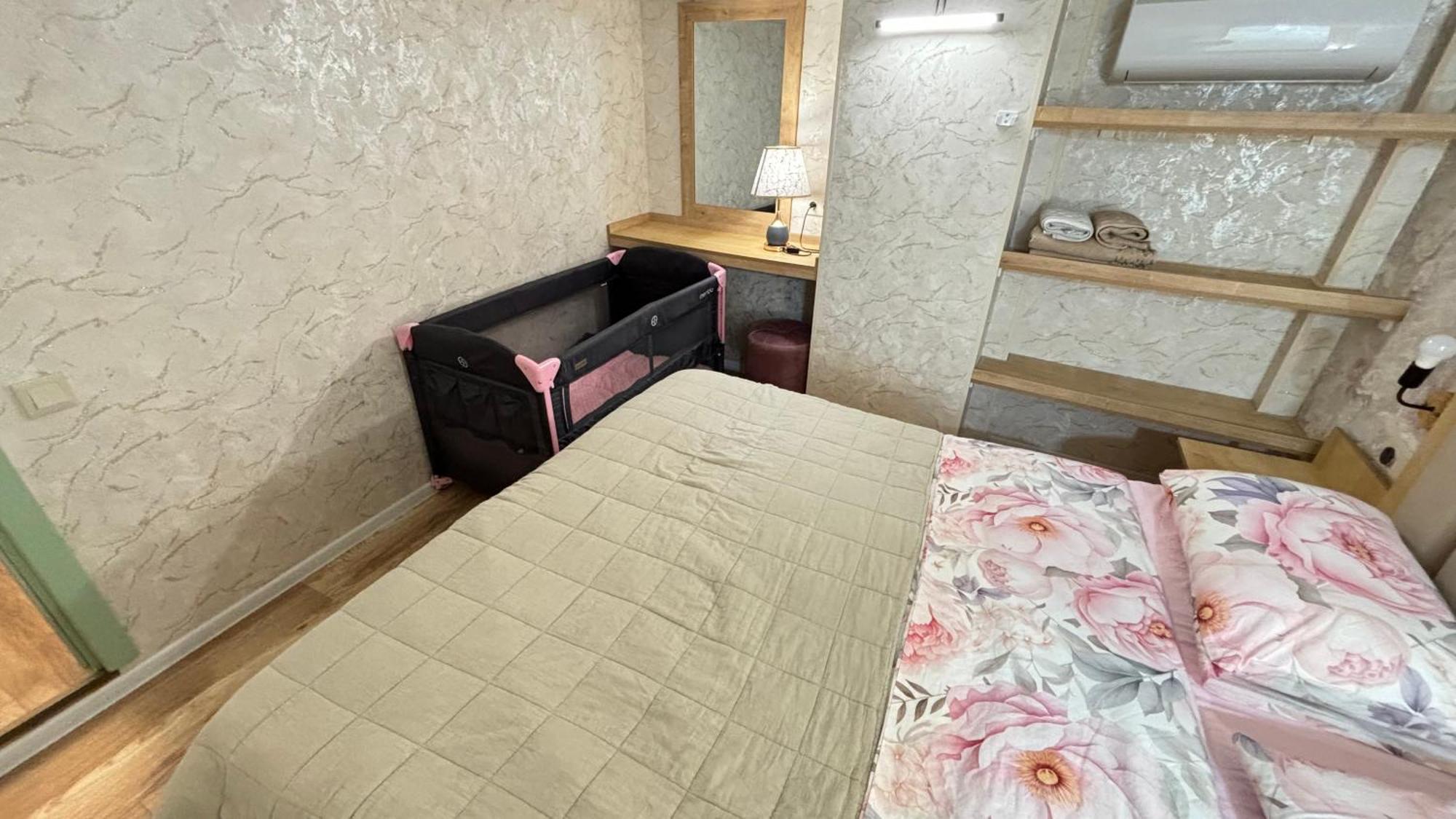 Made With Love Apartment Тбилиси Екстериор снимка